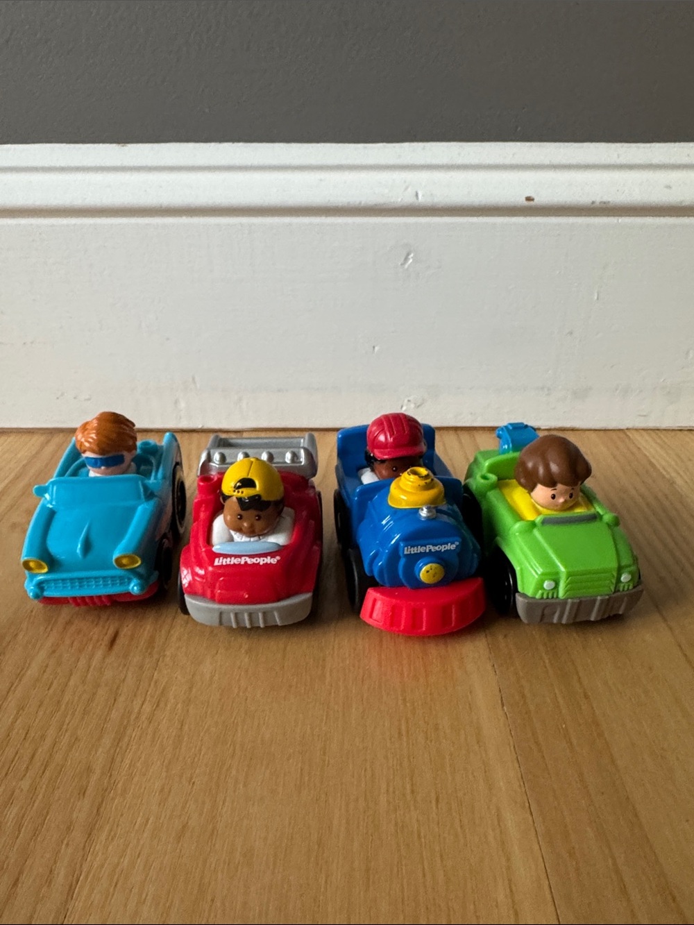 Fisher Price Little People Wheelies Vehicle Lot of 8 Cars Trucks Train w Figures - Picture 7 of 13